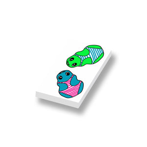 Sinterklaas snoepgoed kikker en muis op een 1x2 nieuwe rode LEGO tegel