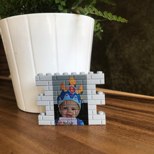 LEGO® Brick Wall small 18 masonry bricks